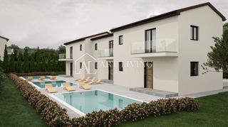 Buje, Kaštel – Moderna vrstna hiša z bazenom – NOVOGRADNJA
