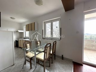 Poreč, okolica - PRILOŽNOST, prostorno stanovanje 81 m2 na mirni in lepi lokaciji