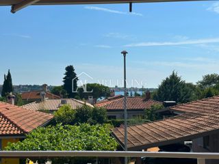 Umag, okolica - Očarljivo stanovanje 41 m², pogled na morje, 100 m od plaže