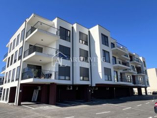 Istra, Umag - atraktivno stanovanje v novogradnji na vrhunski lokaciji