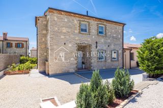 Istra, Svetvinčenat, okolica – čudovita vila v istrskem slogu