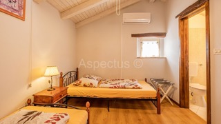 Autentična kamena kuća s bazenom u blizini Vodnjana | Istra