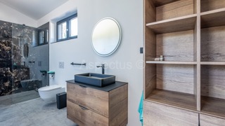 Luksuzna moderna vila s bazenom, okolica Pule | Divšići