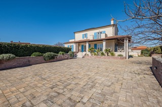 Kamena kuća nadomak plaže,bazen,pogled more, Barban