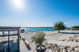 Autentična kamena kuća s bazenom,pogled more, Medulin | Istra