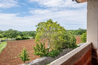Kuća s bazenom, u roh-bau fazi | Marčana, u blizini Pule, Istra
