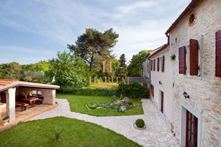 Istra, Marčana, hiša 175m2, vrt 172m2