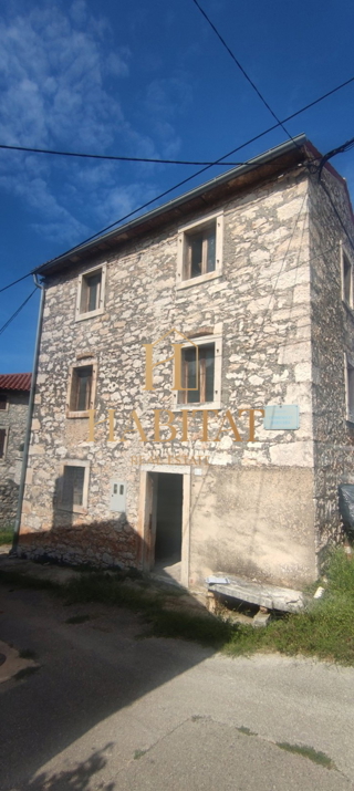 Istra, Brtonigla, kamnita hiša za obnovo 80 kvadratnih metrov