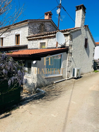 Istra, okolica Barbana, hiša 55 m2, 1s+db, 18399 m2 zemljišča