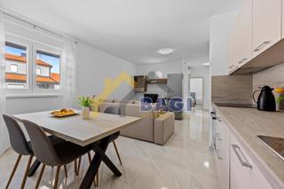 Dvosobno stanovanje v Peroju