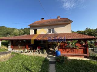 Hiša Prosenik Začretski, Zabok, 150m2