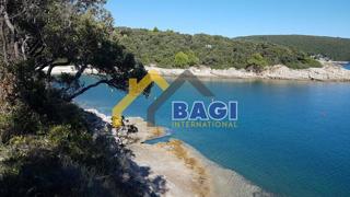 Peruški Kmetijsko zemljišče v bližini morja 900m2