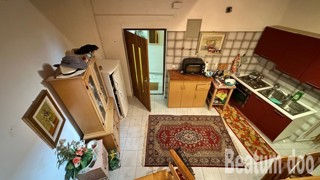 Apartma v centru Novigrada, izjemna lokacija, 50 m od plaže