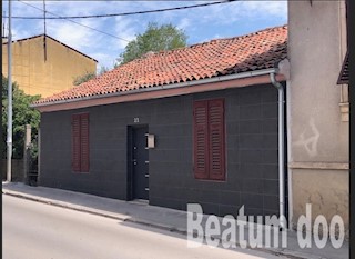 Hiša za obnovo v centru Pule