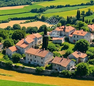 POREČ - Gradbeno in Kmetijsko Zemljišče, Celotna Vas na Prodaj