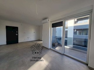 MEDULIN – Dvosobno stanovanje 300 m od morja