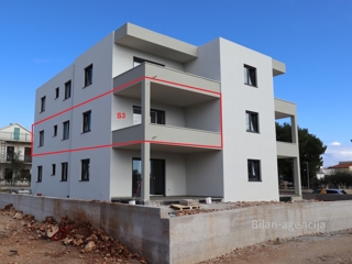 Apartma/Stanovanje, Vodice, 2 spalnice, 2 parkinga