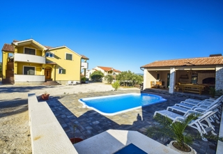 Hiša Vodice, 340m2