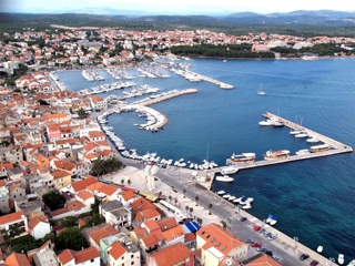 Zemljišče Vodice, 670m2