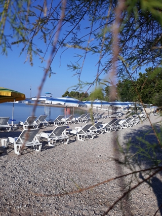 Vodice, 102 m2, apartma, vrt, odlična lokacija, blizu morja