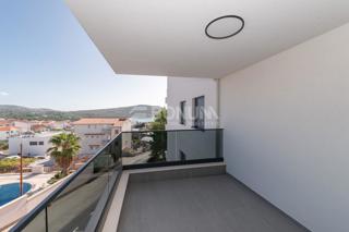 Primošten, nov atraktiven apartma s pogledom na morje