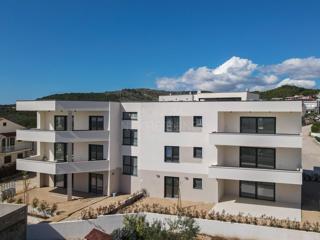 Prodamo apartma blizu plaže, prvo nadstropje, Vodice
