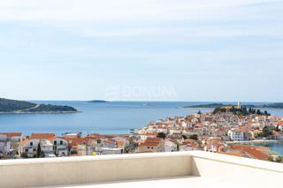 Primošten, luksuzen penthouse s čudovitim panoramskim pogledom na morje