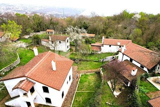 Hiša Rukavac, Matulji, 860m2