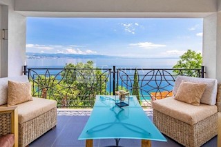 Stanovanje Punta Kolova, Opatija, 222m2