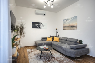 Stanovanje, trisobno, Center, Pula, Istra