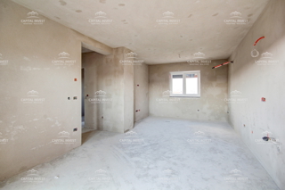 Stanovanje, v gradnji, trisobno, balkon, Pula, Istra