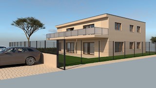 Stanovanje z 2 spalnicama in zasebnim vrtom – Poreč, 2 km od morja