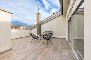 Stanovanje Novi Vinodolski, 131m2