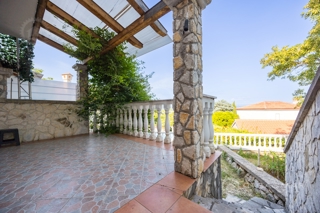 Hiša Malinska, Malinska-Dubašnica, 79,67m2