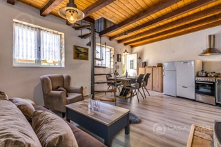 Počitniška hiša z wellnessom in pokrito teraso – Novi Vinodolski