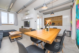 Stanovanje Malinska, Malinska-Dubašnica, 81m2