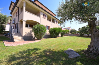 Apartma v pritličju s pogledom na morje - Novigrad