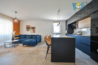 ISTRA, NOVIGRAD - Funkcionalno stanovanje v Novigradu, 1000 m od morja!