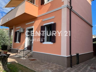 Prodaja, stanovanje, 2,5-sobno (2S+DB), Istarska županija, Umag