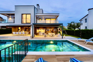 POREČ, OKOLICA, POPOLNA DIZAJNERSKA VILA