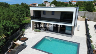 Prodaja, hiša, samostojna, Istarska županija, Svetvinčenat