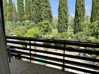 UMAG, OKOLICA, HIŠA SAMO 200 METROV OD PLAŽE IN MORJA