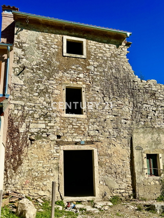 GROŽNJAN, OKOLICA, KAMNITA HIŠA S PANORAMSKIM RAZGLEDOM