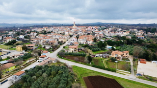 BRTONIGLA, GRADBENIŠKO ZEMLJIŠČE