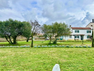 UMAG, OKOLICA, FANTASTIČNA HIŠA Z RAZGLEDOM NA MORJE, PRILOŽNOST!!