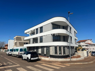 UMAG, PRODAJA TROSOBNEGA STANOVANJA V NOVOGRADNJI