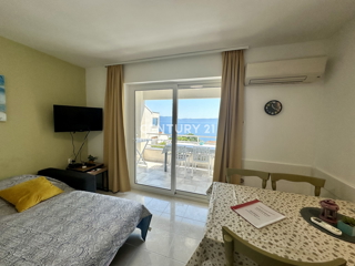 Labin, stanovanje z eno spalnico, pogled na morje, 300 m od plaže