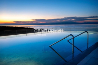 Prodaja, stanovanje, 3-prostorsko, Istarska županija, Umag