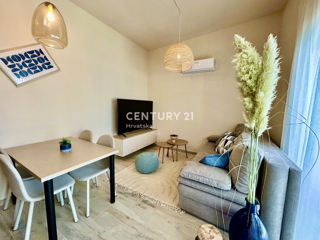 UMAG, OKOLICA, NOVO STANOVANJE LE 300 METROV OD PLAŽE IN MORJA