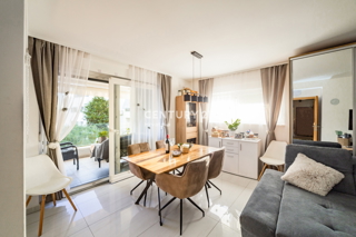 Zadar, Močire, 3-prostorsko stanovanje, 92 m2, 1. nadstropje, lastniški list, odlična lokacija, pogled na morje